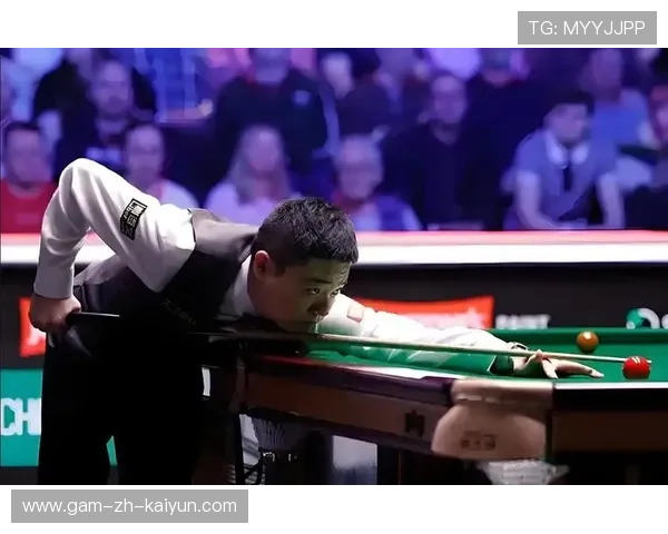 丁俊晖延续火热状态，6-1击败霍尔特，晋级2025国际锦标赛32强，丁俊晖世锦赛签表