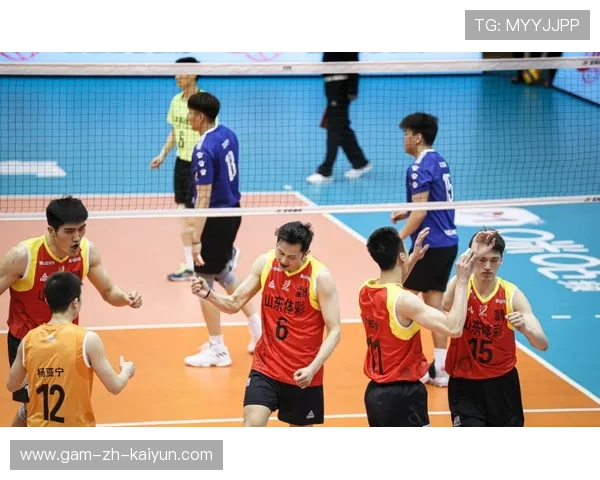 男排进行高压拦网专项训练,封堵成功率提升 男排进行高压拦网专项训练,封堵成功率提升